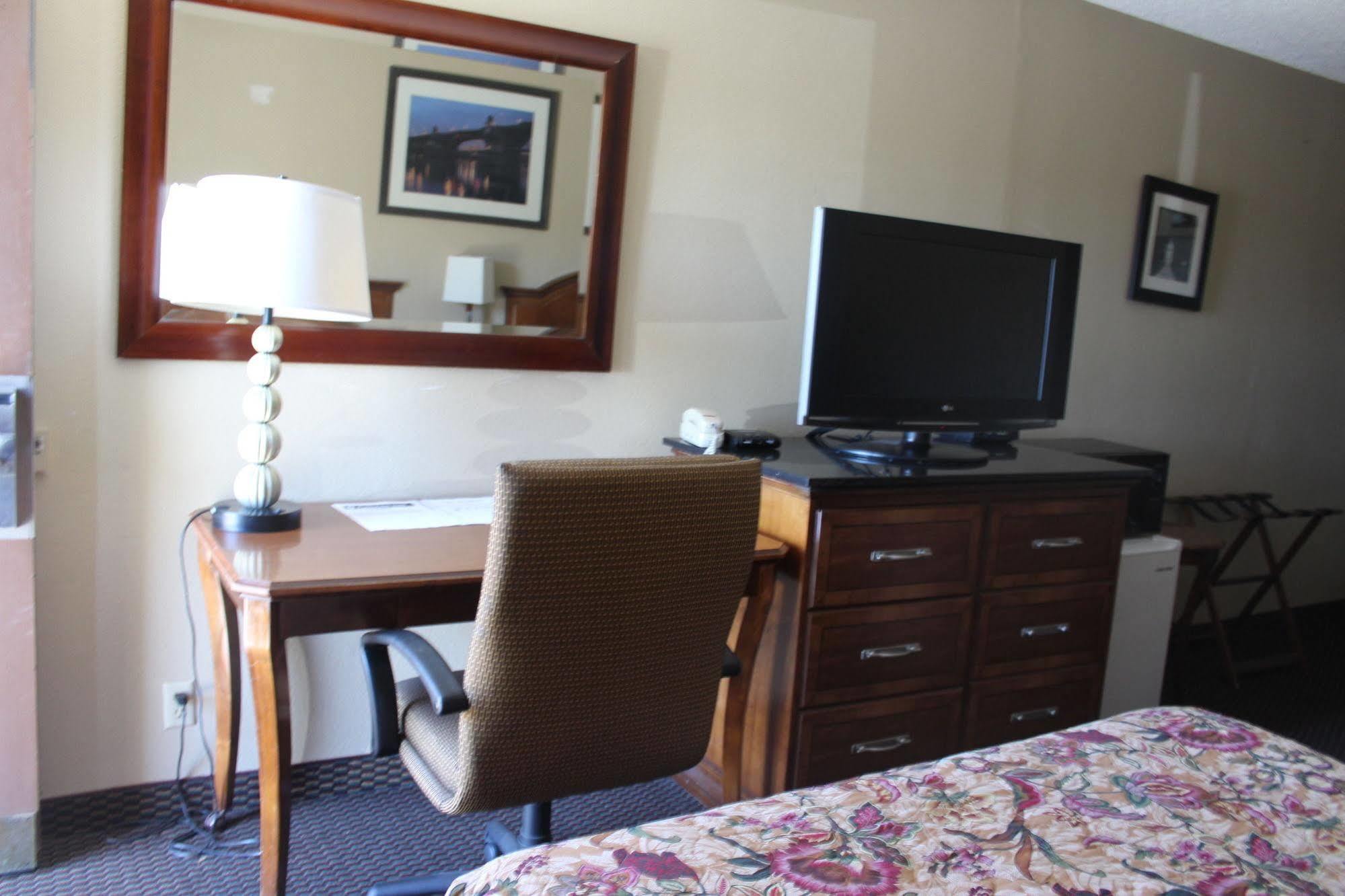 Cedars Inn Льюистон Экстерьер фото